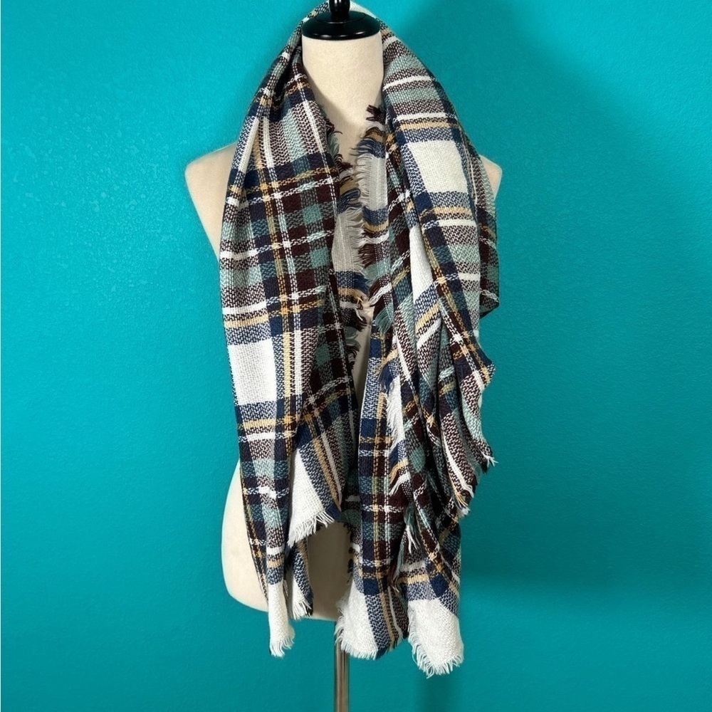 Thick chunky plaid winter scarf